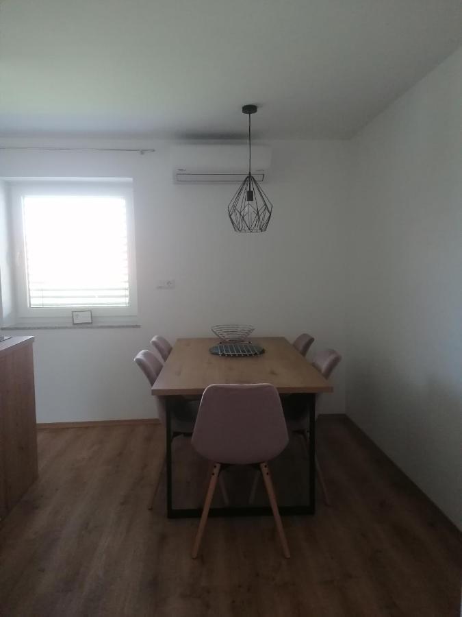 Apartment Sunset Марибор Екстериор снимка